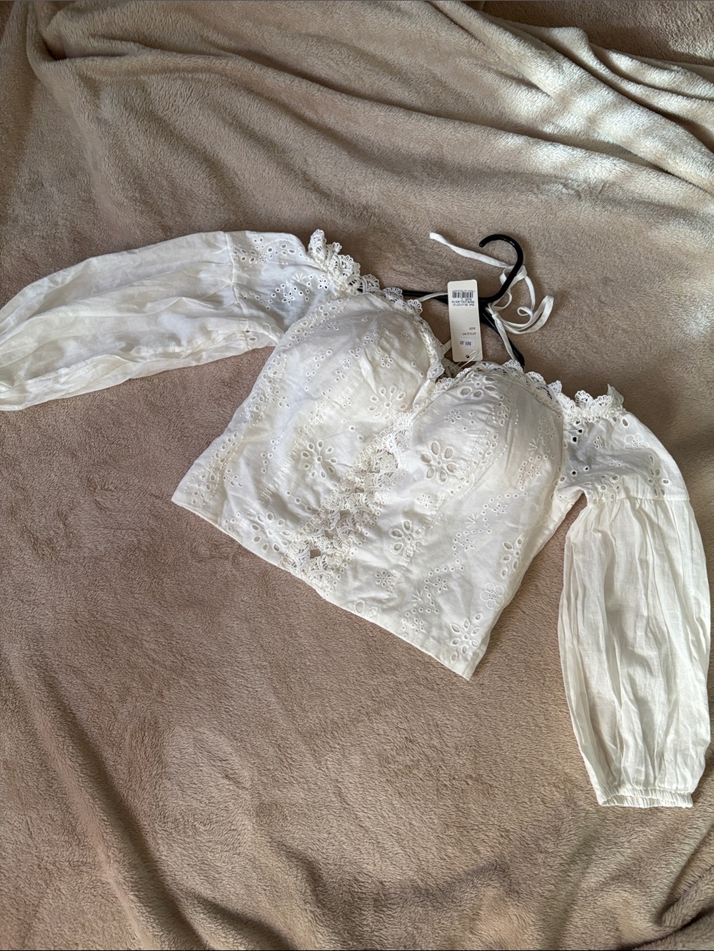 NWT Feminine White Cotton Sexy Crop Top by Hot Delicious in Large